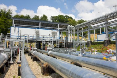 Dışarıda elektrik enerji istasyonu
