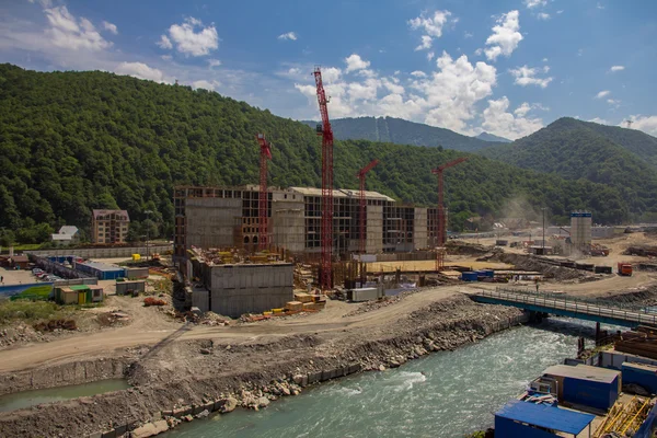 Building in the mountains — Stock Photo, Image