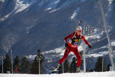 Sochi, Rusya Federasyonu - 7 Mart: Dünya Kupası Biatlon sochi üzerine 7 Mart 2013 yılında. kombine Kayak-Biatlon kompleksi 