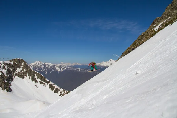 Las montañas en Krasnaya Polyana, Sochi, Rusia —  Fotos de Stock