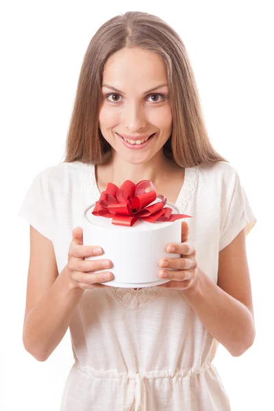 Young woman holding white round gift box — Stock Photo, Image