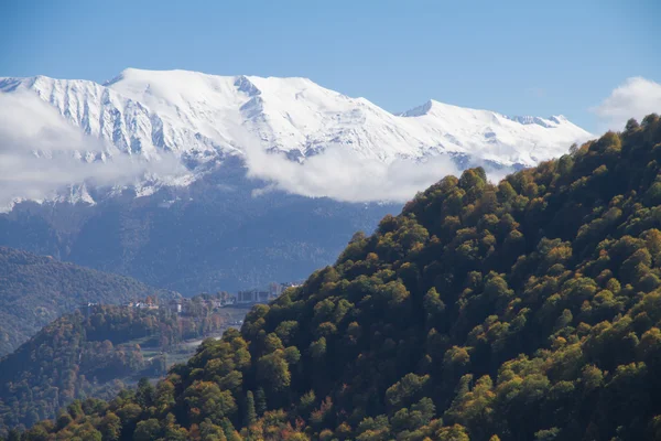 Pohoří v krasnaya polyana, Rusko — Stock fotografie