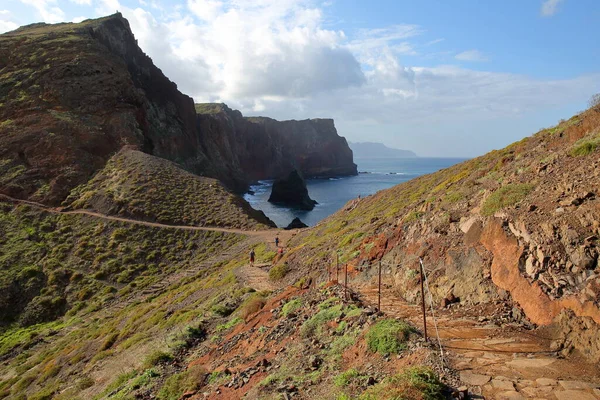 Colorful Landscape Rocky Cliffs Ponta Sao Lourenco Peninsula Located East — Φωτογραφία Αρχείου