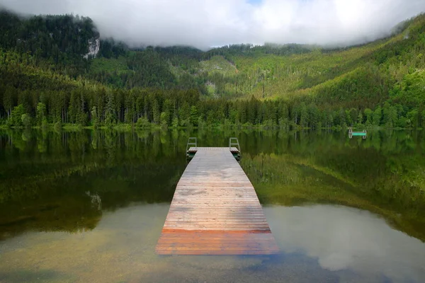 Зелений Пейзаж Відображення Озері Одензеє Pichl Kainisch Bad Aussee Salzkammergut — стокове фото