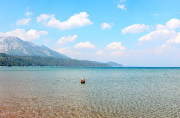 Lake Tahoe beach — Stock Photo, Image