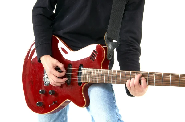 Cara tocando guitarra no fundo branco — Fotografia de Stock