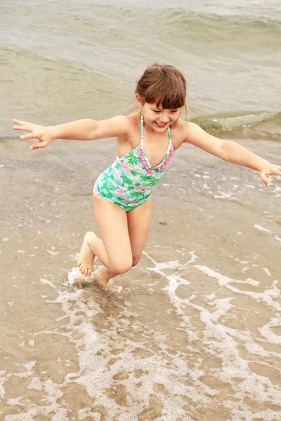 Girl, child, fun, water — Stock Photo, Image