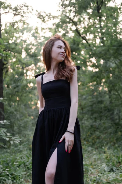 Portrait Sensual Young Woman Black Dress Forest Freedom Loneliness Nature — Stock Photo, Image