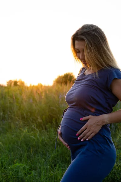 Happy Healthy Pregnancy Maternity Portrait Pregnant Young Caucasian Woman Wearing — Photo