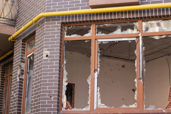 Последствия Российских Военных Преступлений Разрушенные Дома Ирпин Сити Украина Минометные — стоковое фото