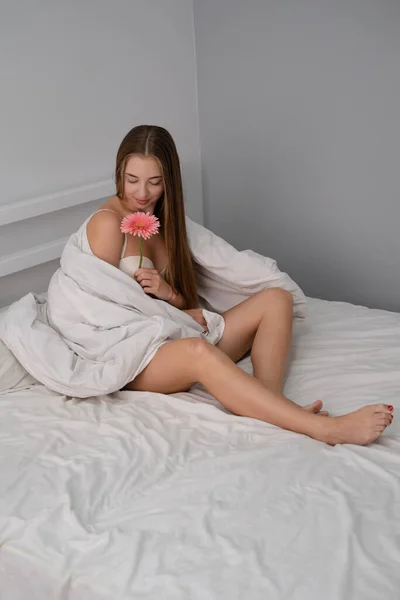 Calm Woman Flower Lying Her Bed Morning Routine Successful Date — Zdjęcie stockowe