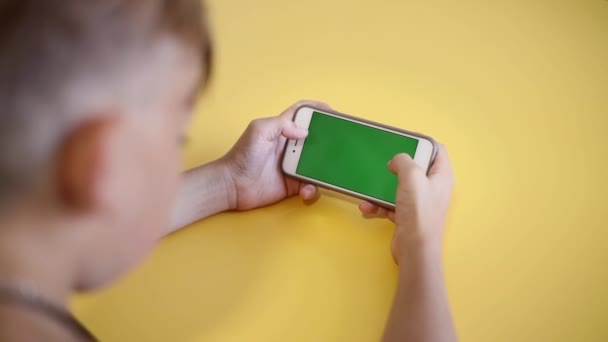 Chroma Key Mock Smartphone Hand Teenage Boy Use Phone Green — 图库视频影像