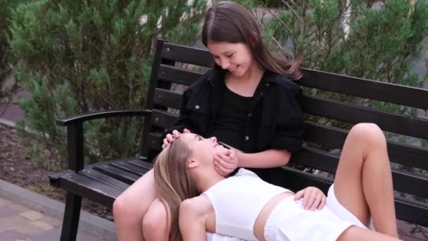 Happy Lucky Have Sister Two Girls Outdoors Black White Clothes — Stock video