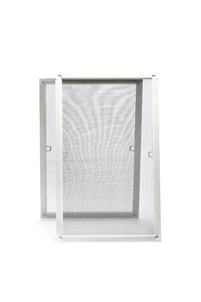 窗户上的蚊帐与白色隔离 对蚊子 苍蝇和昆虫的可靠保护 — 图库照片