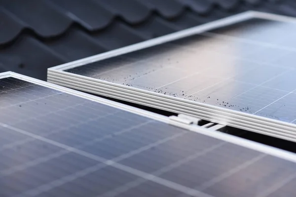 Rooftop Solar Power System Solar Panels Roof Residential House Green — ストック写真