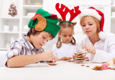gingerbread çerezleri dekorasyon çocuk