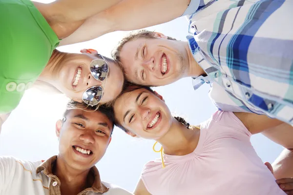 Joven feliz — Foto de Stock