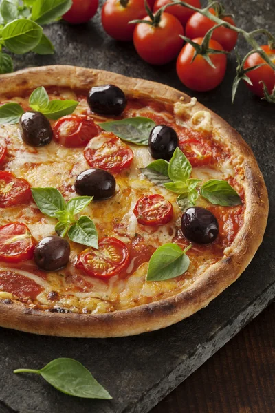 Pizza margarita — Stock Fotó