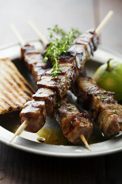 Espetos de carne — Fotografia de Stock