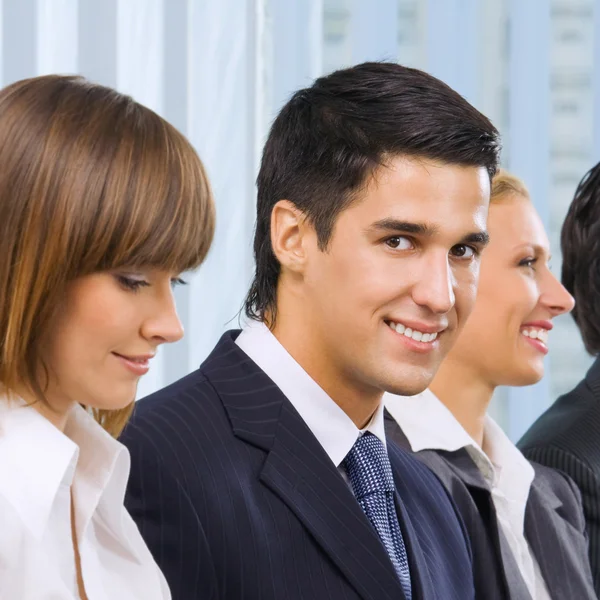 Empresarios en reuniones, seminarios o formaciones — Foto de Stock