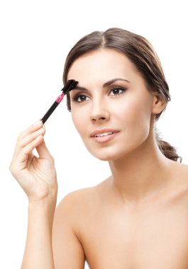 Makyaj fırça ile gülümseyen, izole