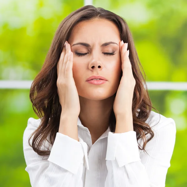 Thinking, tired or ill with headache business woman — Stock Photo, Image