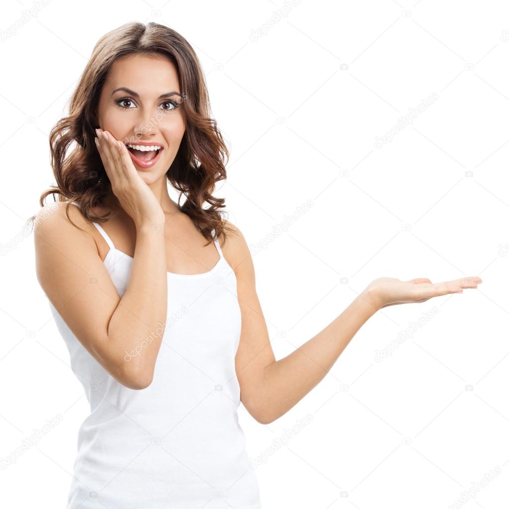 mulher jovem e bonita mostrando algo — Stock Photo © g_studio #45780523