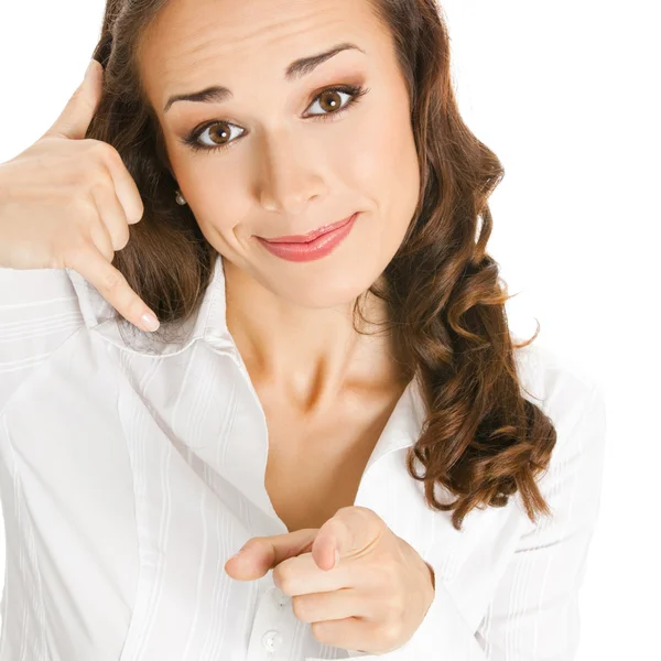 Mujer de negocios con el gesto de llamarme, en blanco — Foto de Stock