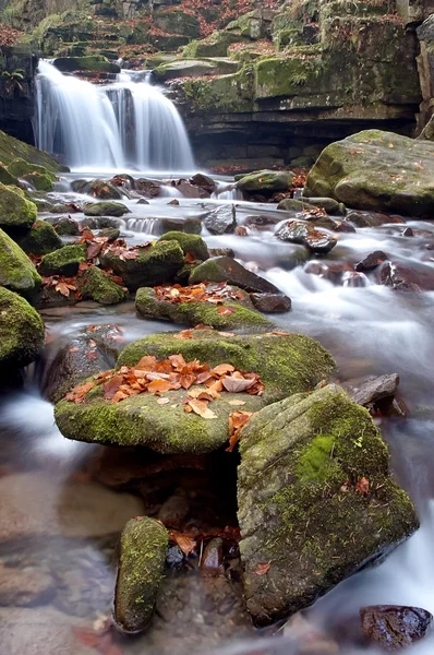 Autumn waterfall — Stock Photo, Image