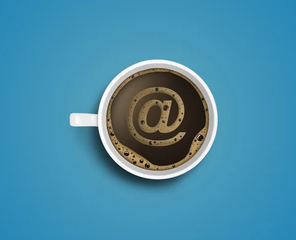 Kaffee und E-Mail — Stockfoto