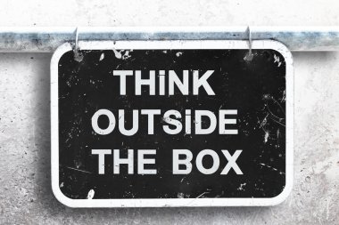 Kutunun dışını düşün.