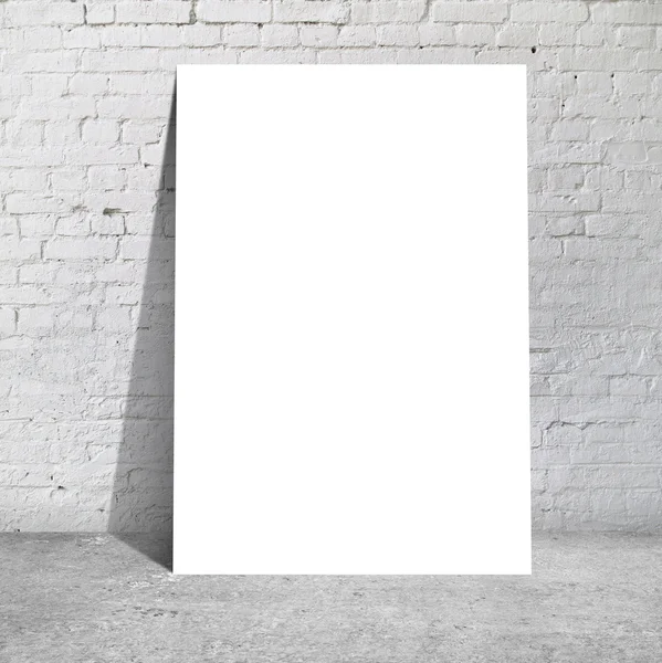 Biały stół — Zdjęcie stockowe