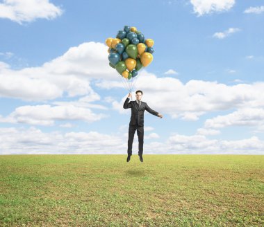 Hava baloons ile uçan adam