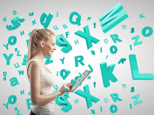 Girl holding laptop — Stock Photo, Image