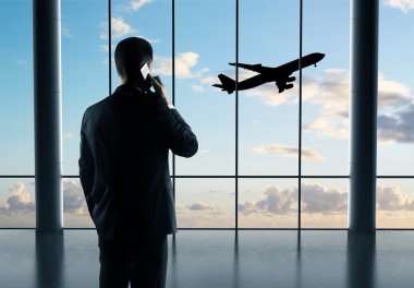 işadamı ile telefon