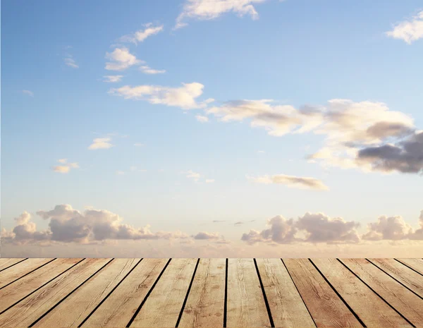 Chão e céu azul — Fotografia de Stock