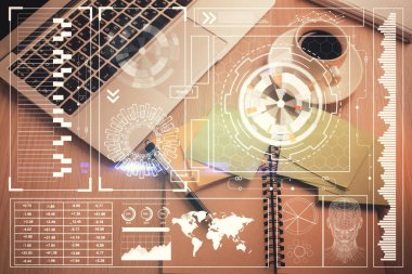 Bilgisayarla üst görünüm çalışma masası arkaplanı üzerinden hologram çizerek veri temasının çifte pozlandırılması. Teknoloji kavramı.