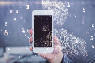 Dijital bir cihaz ve teknoloji temalı hologram çizimi kullanarak insanın elini tutarken çift pozlama. Teknoloji konsepti.