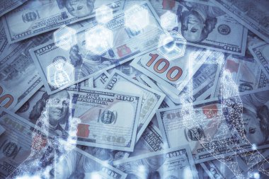 Teknoloji temalı iki film, Amerikan dolarları üzerinden çekiliyor. Teknoloji kavramı.