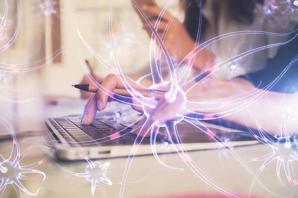 Doble Exposición Las Manos Mujer Escribiendo Dibujo Computadora Las Neuronas — Foto de Stock