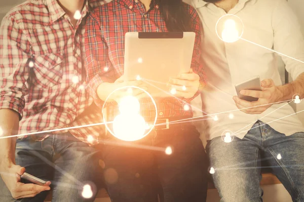 Doppelbelichtung Des Sozialen Netzwerks Thema Zeichnung Und Mann Und Frau — Stockfoto