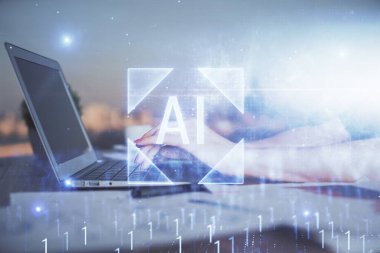 Bilgisayar ve veri temalı hologram çizimleri üzerinde çalışan kadın ellerine çok fazla maruz kalma. Teknoloji kavramı.