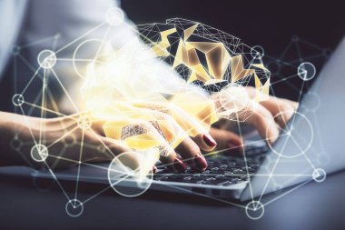 Bilgisayar ve insan beyin hologramı çizimleri üzerinde çalışan kadın ellerine çok maruz kaldı. Ai teknoloji konsepti.