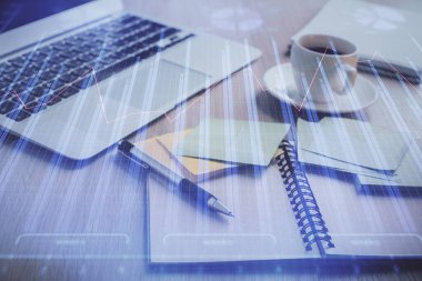 Önx grafik çizimi ve masaüstü ile kahve ve masa arkasındaki öğelerin çoklu pozlandırılması. Finansal piyasa ticareti kavramı