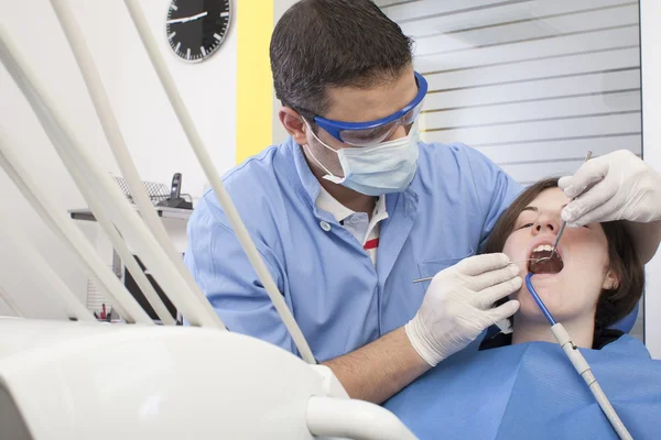 Dentista — Fotografia de Stock