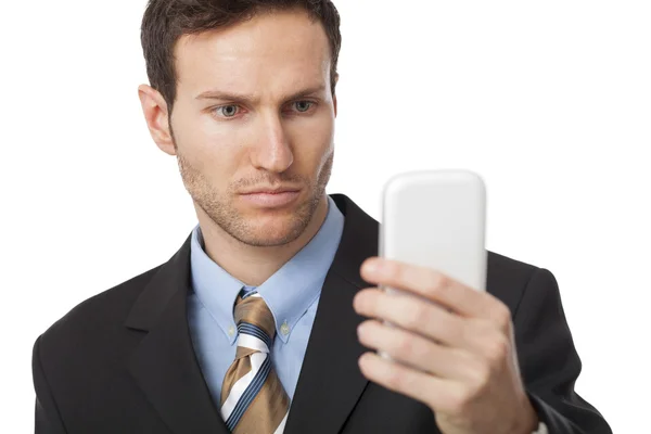 Portret van jonge zakenman met behulp van een slimme telefoon — Stockfoto