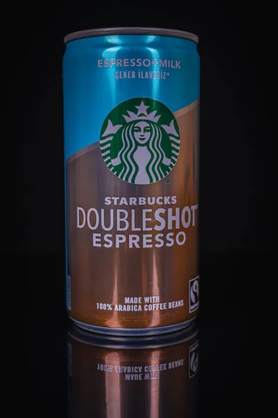 Ukraine Lviv April 2022 Kaffee Kaltgetränk Espresso Starbucks Doubleshot Einem — Stockfoto