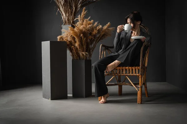 Morning Rest Young Pretty Girl Sits Wooden Wicker Chair Enjoys — 图库照片