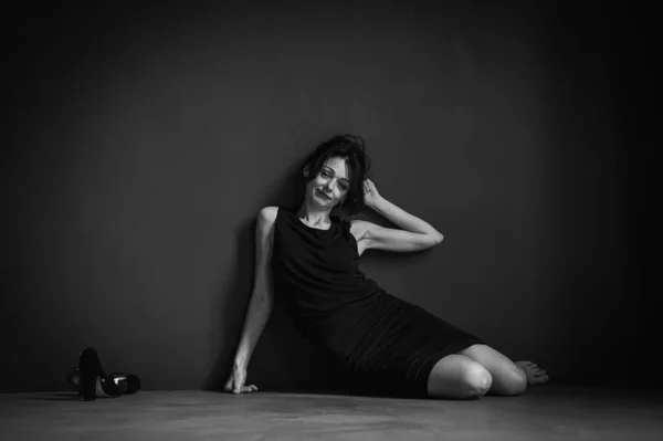 Studio Portrait Tired Tortured Young Beautiful Sensual Woman Black Dress — Stock Photo, Image