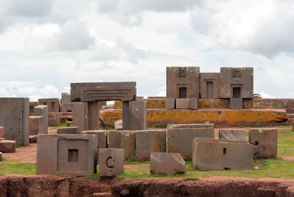 Megalithische steen complexe puma punku, bolivia — Stockfoto